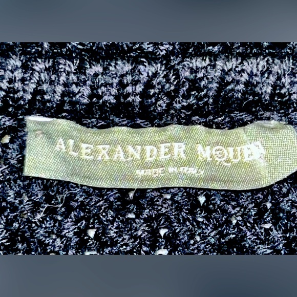 ALEXANDER McQUEEN SWEATER IN NAVY BLUE - Picture 6 of 8